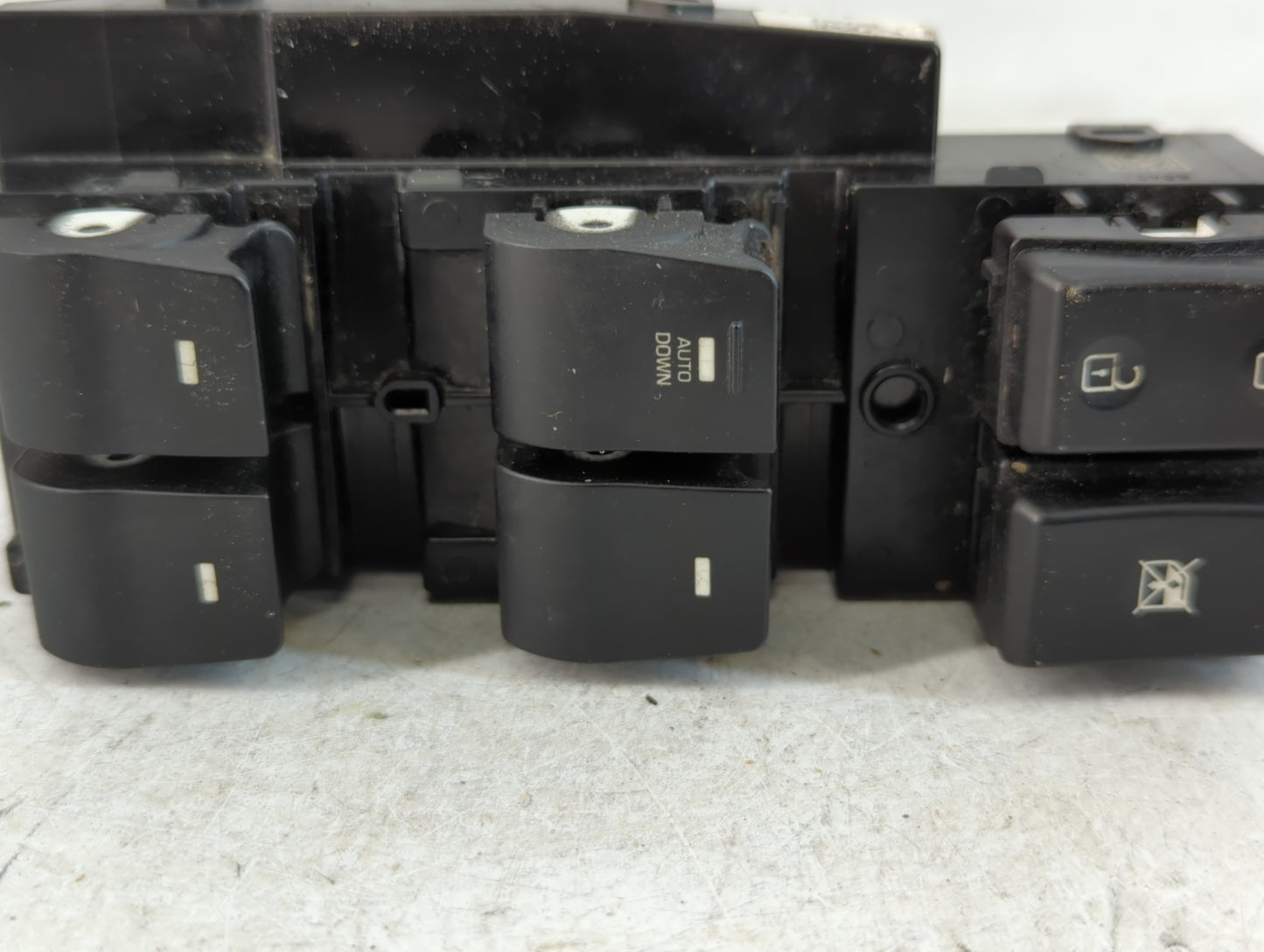 2017-2020 Hyundai Elantra Master Power Window Switch Replacement Driver Side Left P/N:93570-F2100 Fits Fits 2017 2018 2019 2