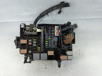 2019-2020 Hyundai Elantra Fusebox Fuse Box Panel Relay Module P/N:91956-F2025 Fits Fits 2019 2020 OEM Used Auto Parts - Oemu