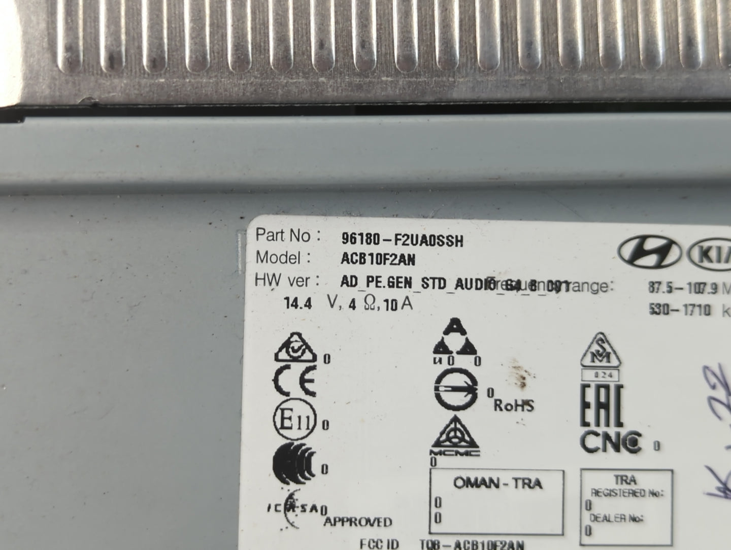 2019-2020 Hyundai Elantra Radio AM FM Cd Player Receiver Replacement P/N:96180-F2UA0SSH Fits Fits 2019 2020 OEM Used Auto Pa