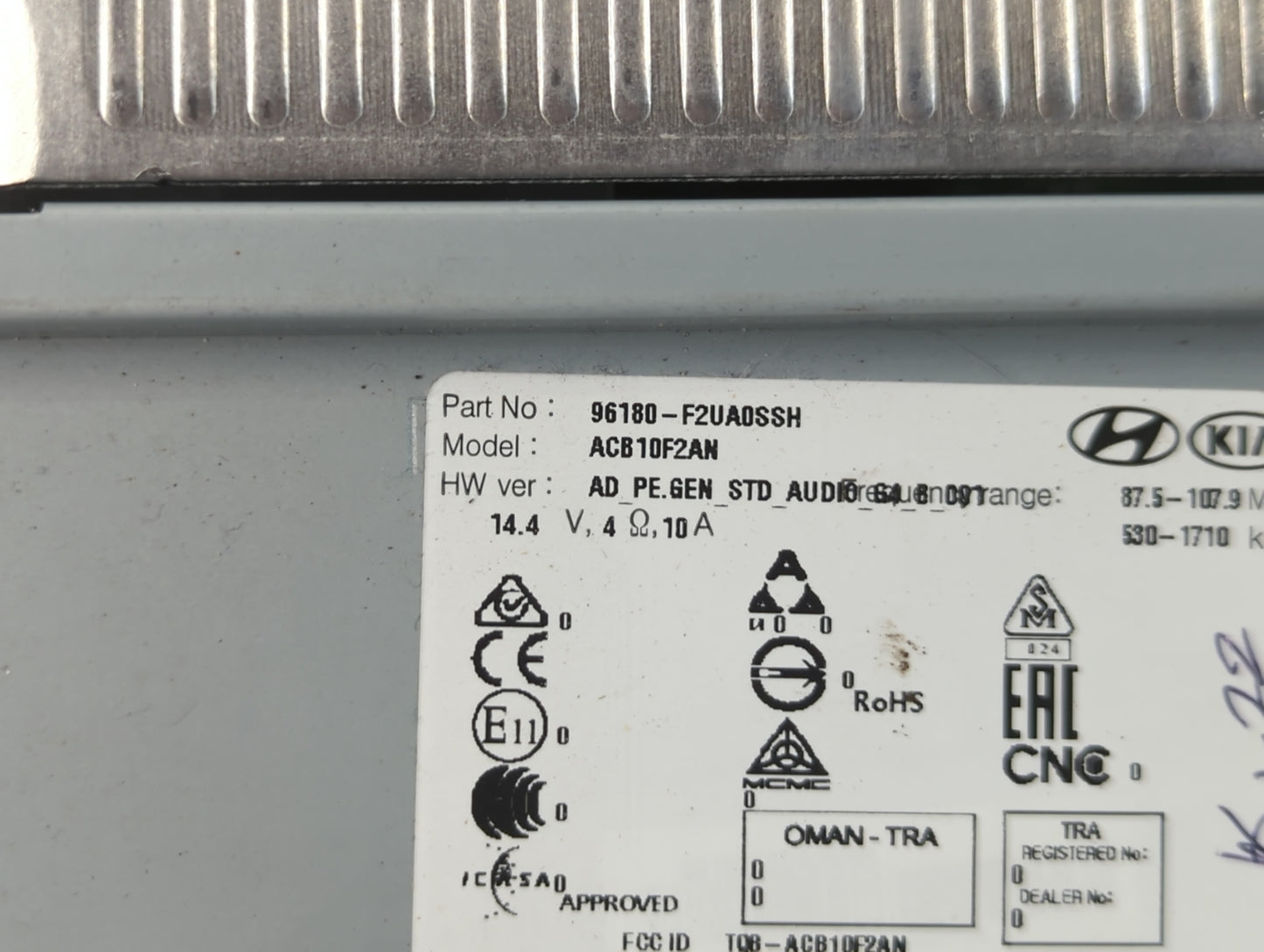 2019-2020 Hyundai Elantra Radio AM FM Cd Player Receiver Replacement P/N:96180-F2UA0SSH Fits Fits 2019 2020 OEM Used Auto Pa