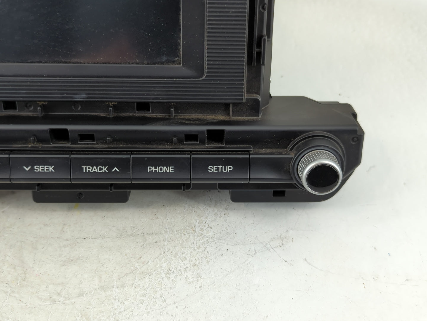 2019-2020 Hyundai Elantra Radio AM FM Cd Player Receiver Replacement P/N:96180-F2UA0SSH Fits Fits 2019 2020 OEM Used Auto Pa