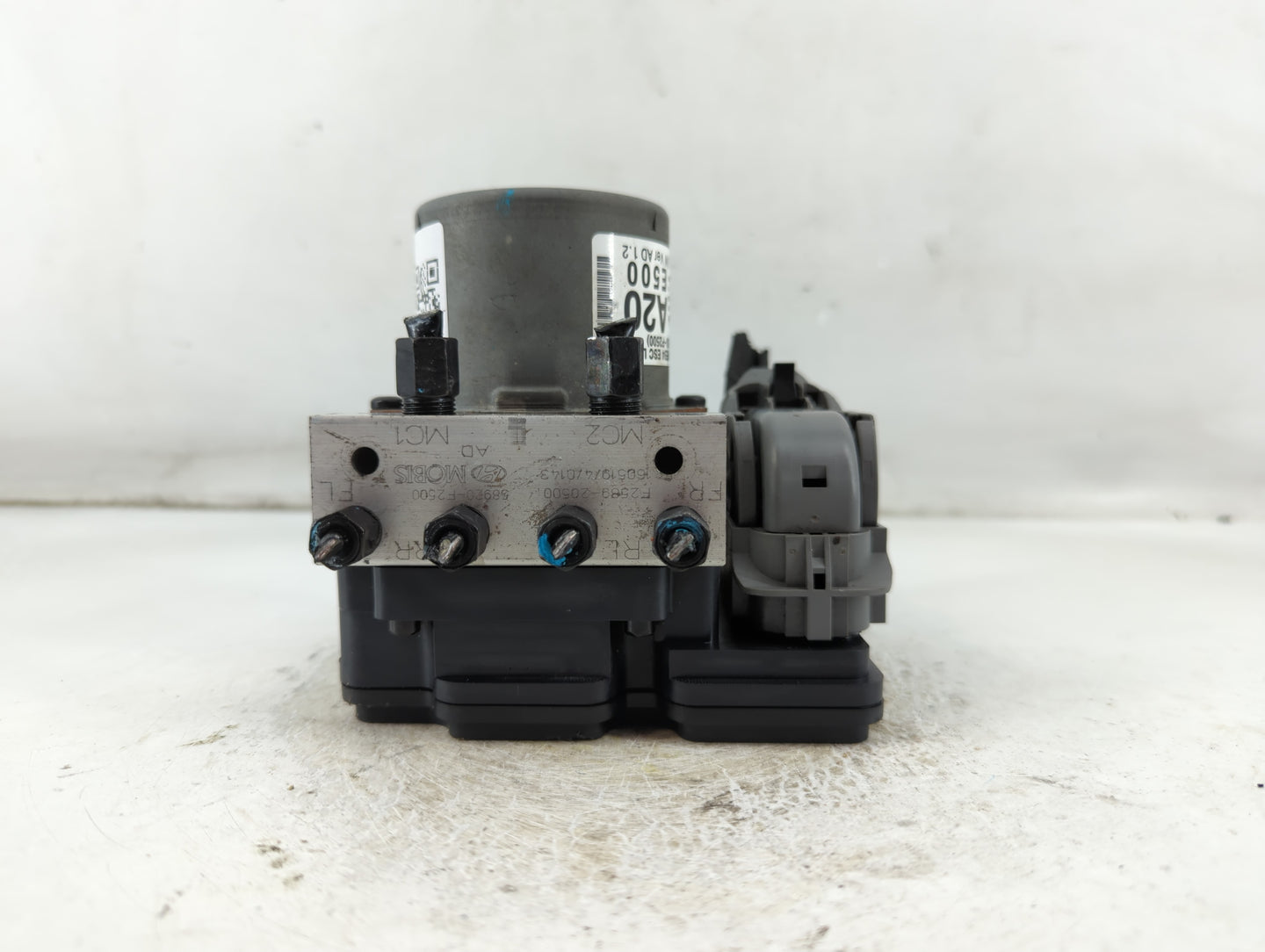 2018-2020 Hyundai Elantra ABS Pump Control Module Replacement P/N:58900-F2500 Fits Fits 2018 2019 2020 OEM Used Auto Parts -