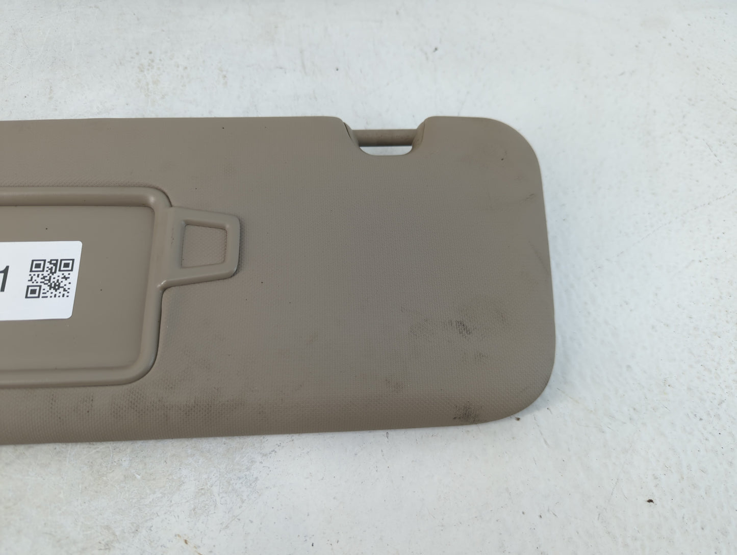 2017-2020 Hyundai Elantra Sun Visor Shade Replacement Passenger Right Mirror Fits Fits 2017 2018 2019 2020 OEM Used Auto Par