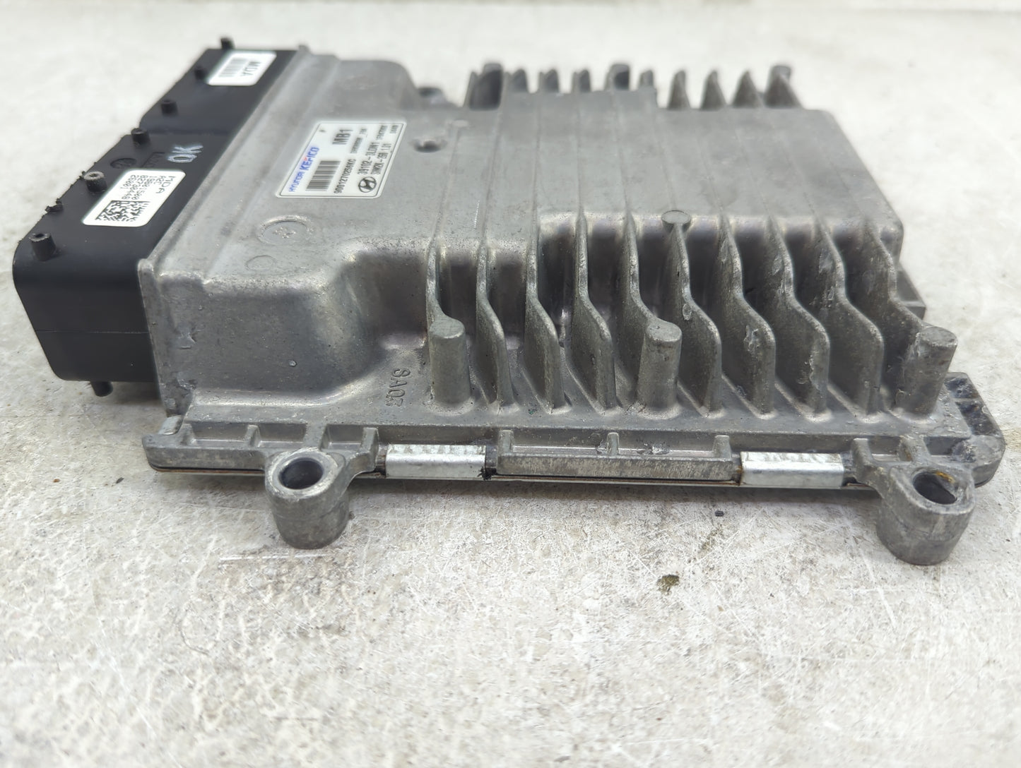 2019 Hyundai Genesis PCM Engine Control Computer ECU ECM PCU OEM P/N:9001270256KC 39102-3LDN1, SIM2K-260, DHKN8GM Fits Fits 