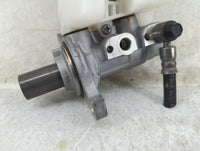 2019 Hyundai Genesis Brake Master Cylinder - Oemusedautoparts1.com