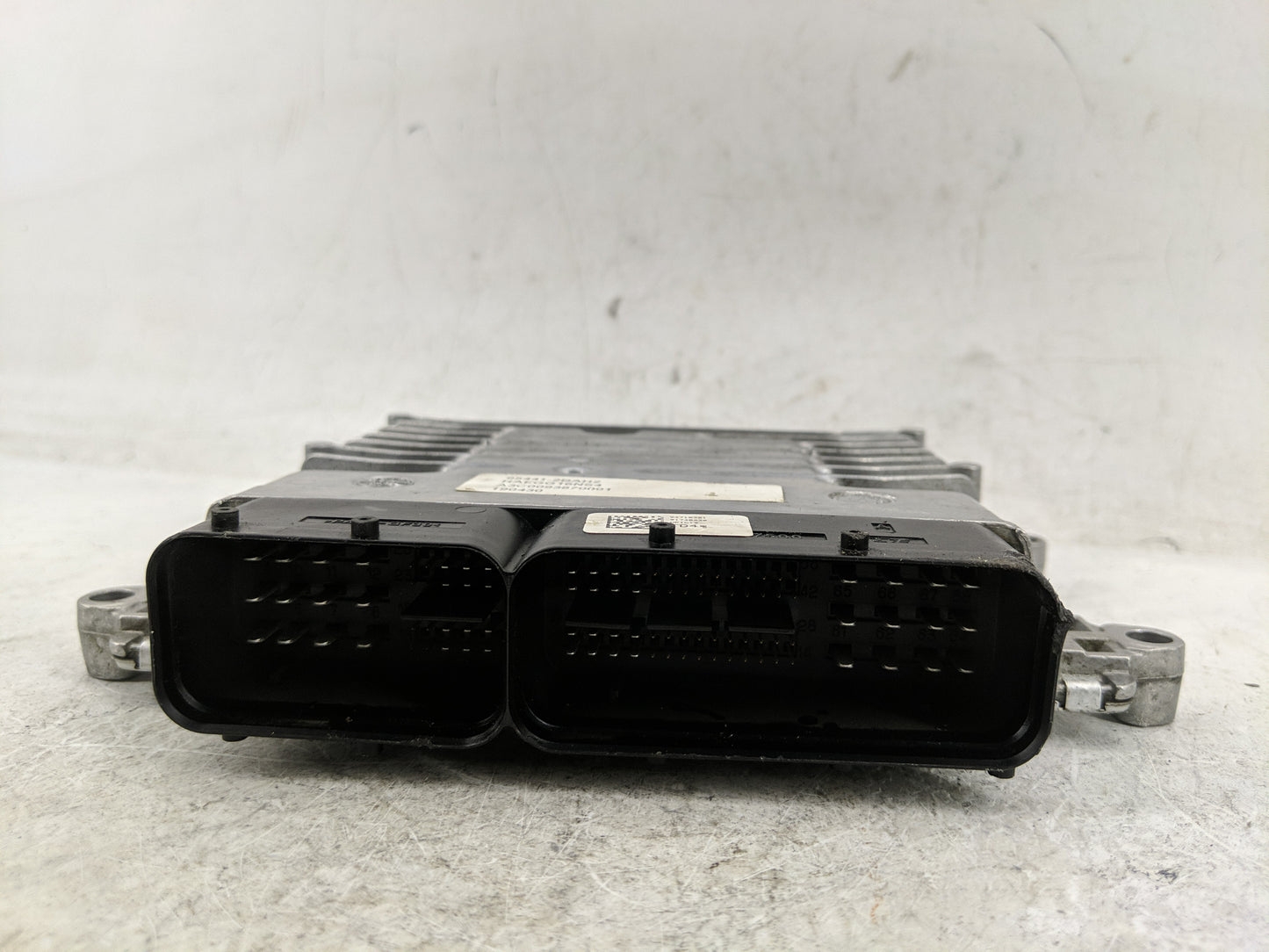 2017-2019 Hyundai Ioniq Transmission Control Module Tcu Tcm 95441-2bah2 - Oemusedautoparts1.com