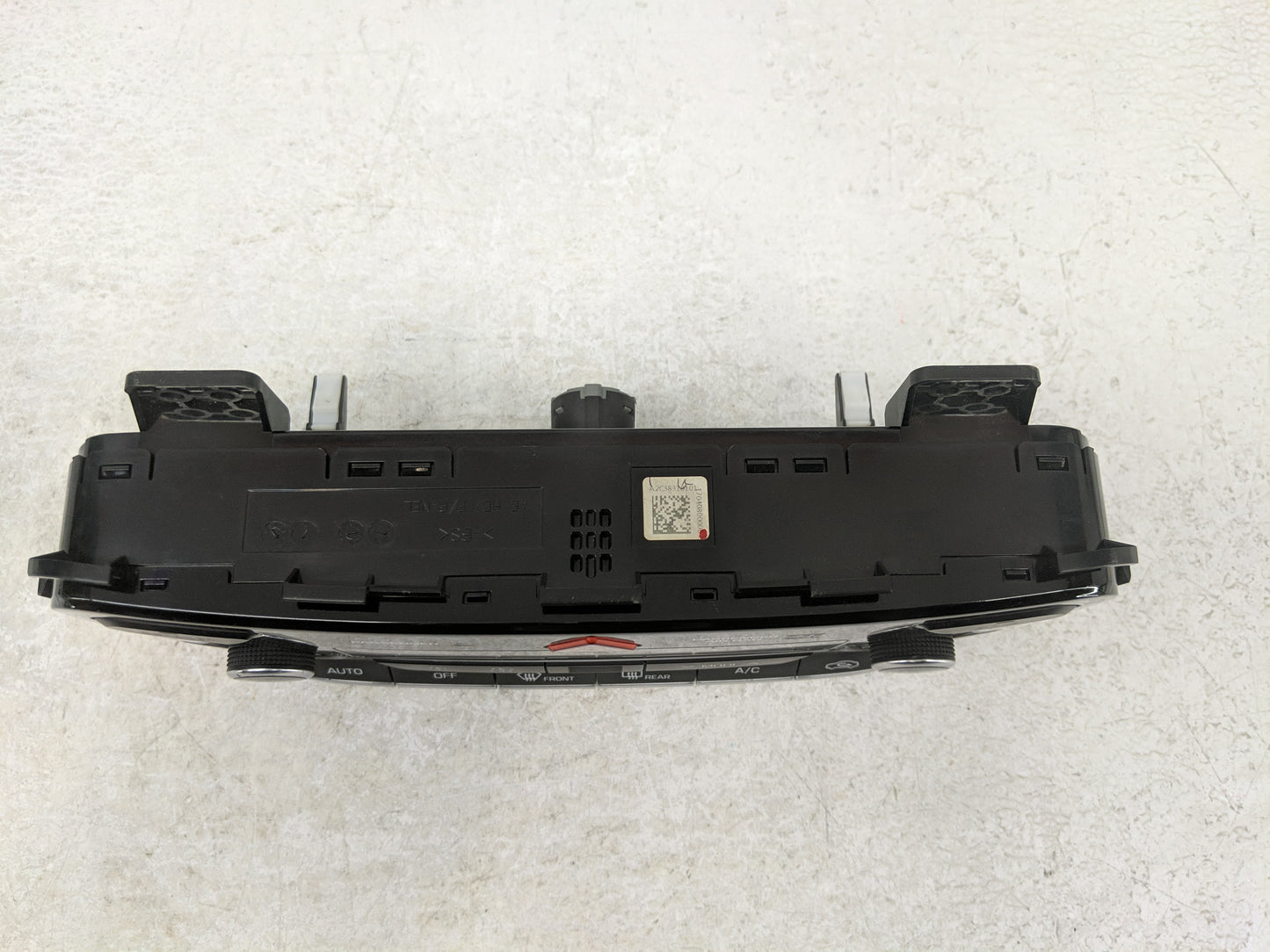 2017-2019 Hyundai Ioniq Climate Control Module Temperature AC/Heater Replacement P/N:97250-G2070WMP Fits Fits 2017 2018 2019