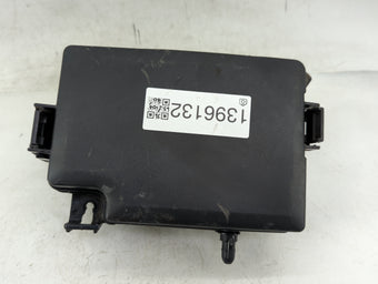 compare product 2019 Hyundai Ioniq Fusebox Fuse Box Panel Relay Module P/N:91950-G7820 Fits OEM Used Auto Parts