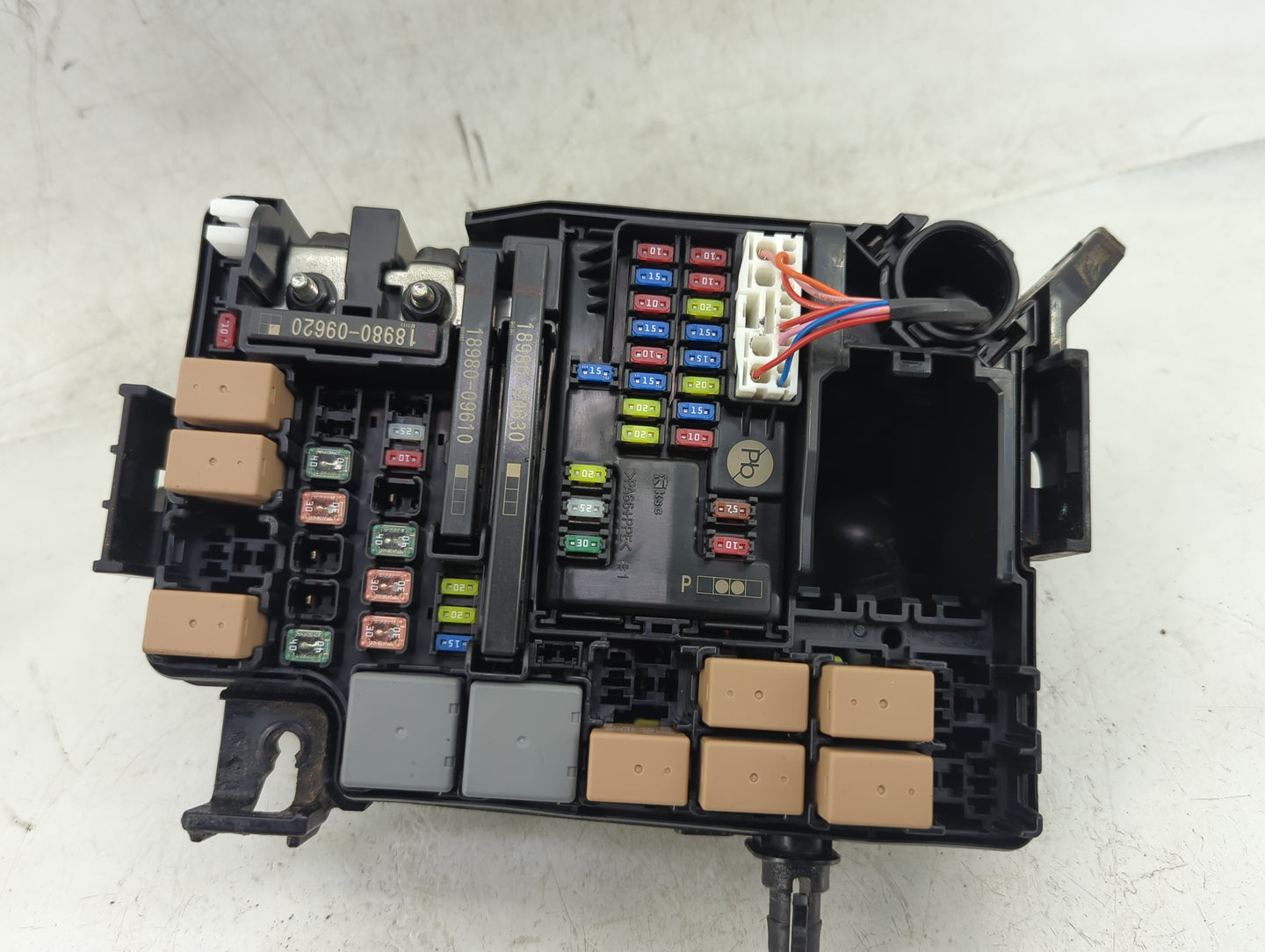 2019 Hyundai Ioniq Fusebox Fuse Box Panel Relay Module P/N:91950-G7820 Fits OEM Used Auto Parts - Oemusedautoparts1.com