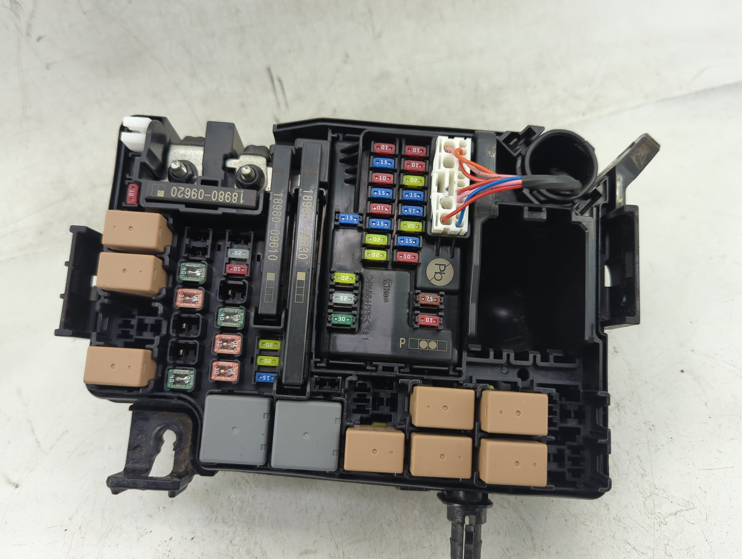 2019 Hyundai Ioniq Fusebox Fuse Box Panel Relay Module P/N:91950-G7820 Fits OEM Used Auto Parts - Oemusedautoparts1.com