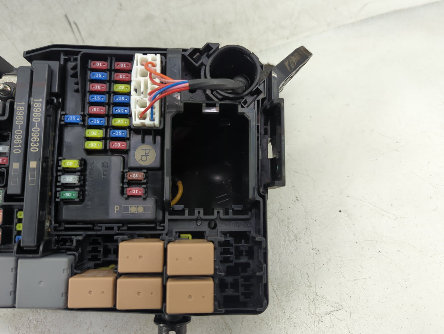 2019 Hyundai Ioniq Fusebox Fuse Box Panel Relay Module P/N:91950-G7820 Fits OEM Used Auto Parts - Oemusedautoparts1.com