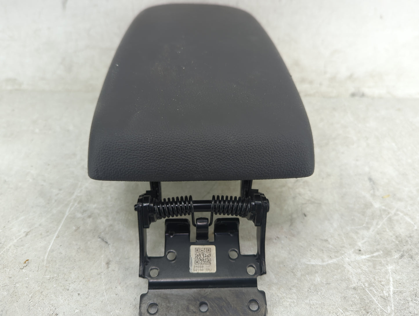 2019 Hyundai Ioniq Center Console Armrest Cover Lid Fits OEM Used Auto Parts - Oemusedautoparts1.com