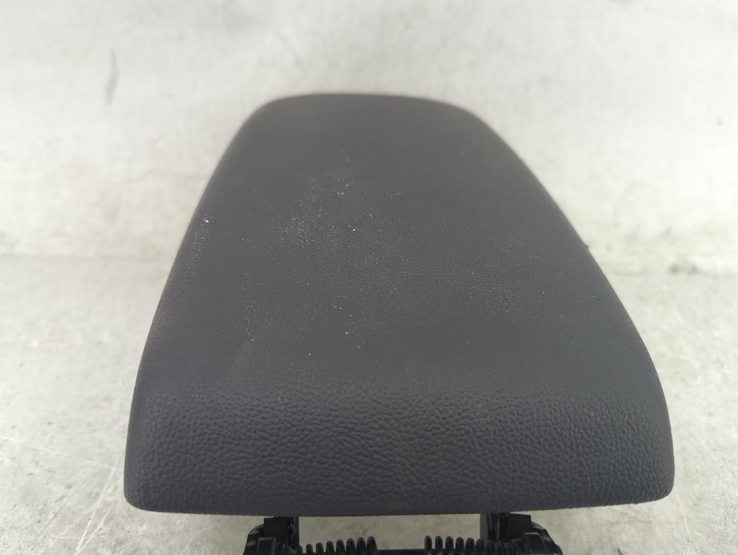 2019 Hyundai Ioniq Center Console Armrest Cover Lid Fits OEM Used Auto Parts - Oemusedautoparts1.com