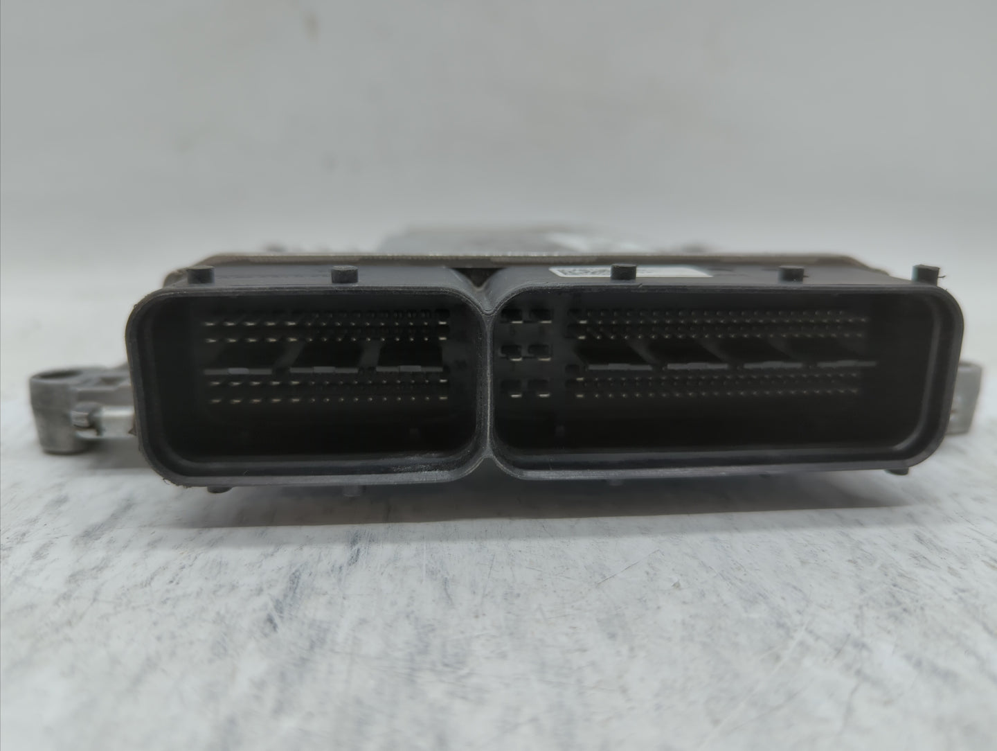 2017-2018 Hyundai Ioniq PCM Engine Control Computer ECU ECM PCU OEM P/N:39101-03HM4 39110-03HM4, 39101-03HM2 Fits Fits 2017 
