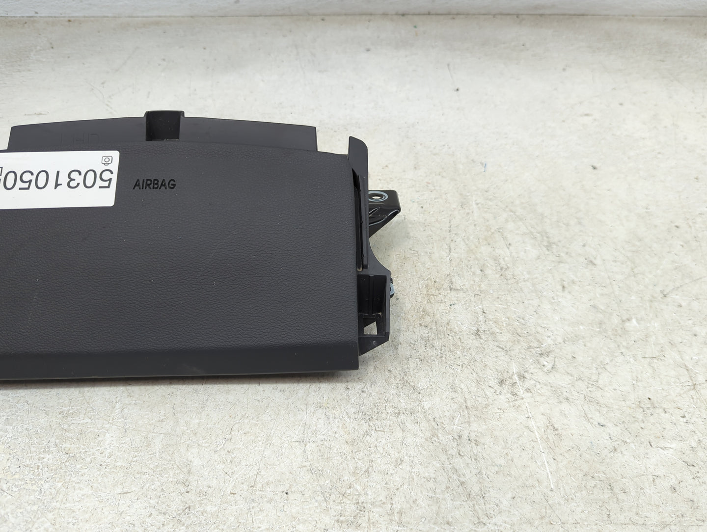2017-2020 Hyundai Ioniq Air Bag Driver Left Steering Wheel Mounted P/N:56970G2000T9Y G256991010 Fits Fits 2017 2018 2019 202