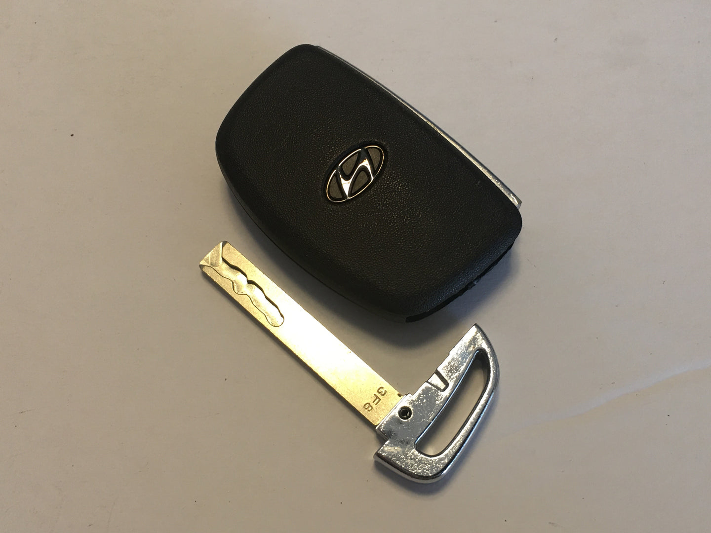 Hyundai Ioniq Keyless Entry Remote Fob Tq8-Fob-4f11 95440-G2000 4 Buttons - Oemusedautoparts1.com