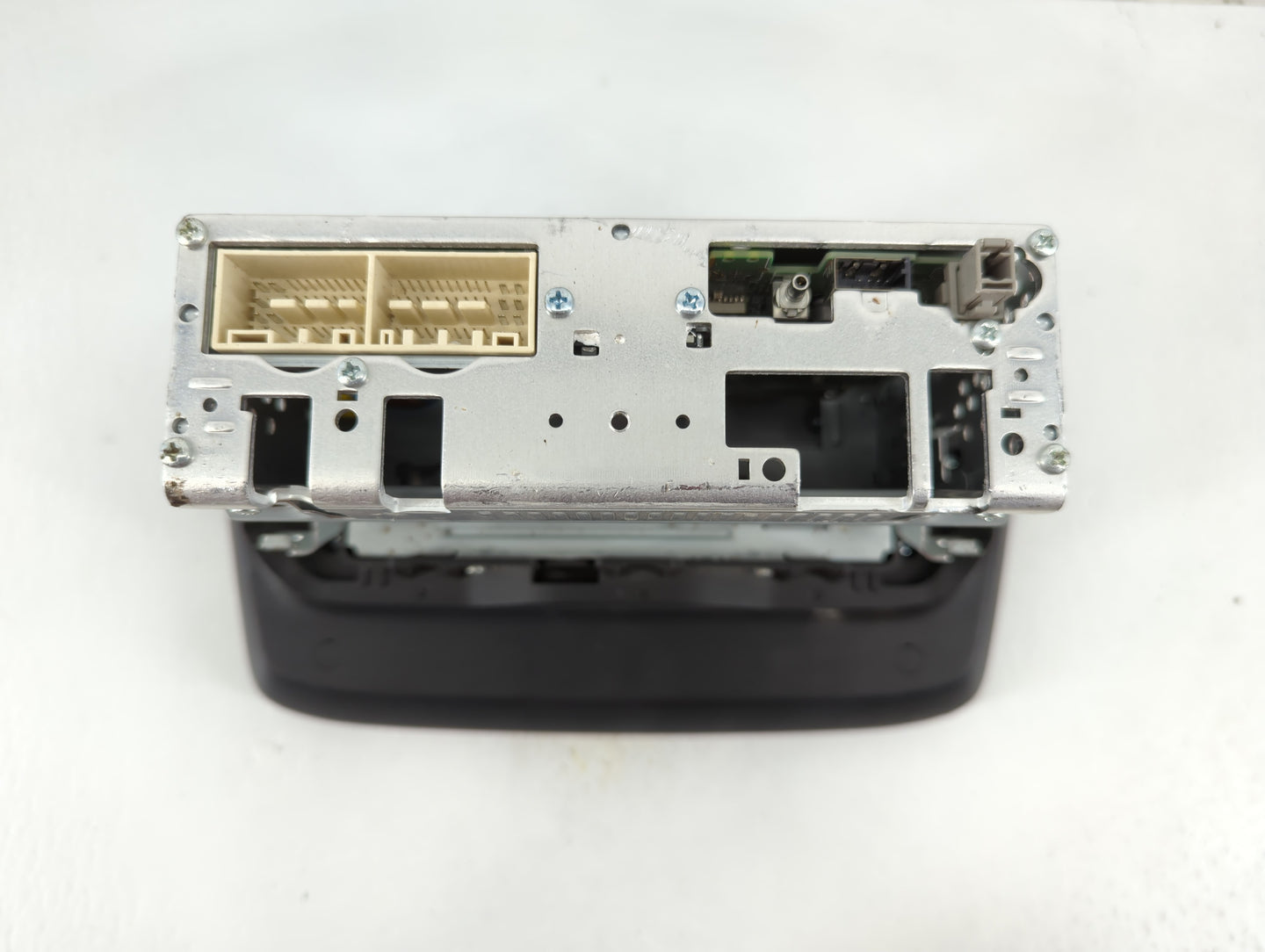2019-2021 Hyundai Kona Radio AM FM Cd Player Receiver Replacement P/N:96160J9020TMT Fits Fits 2019 2020 2021 OEM Used Auto P