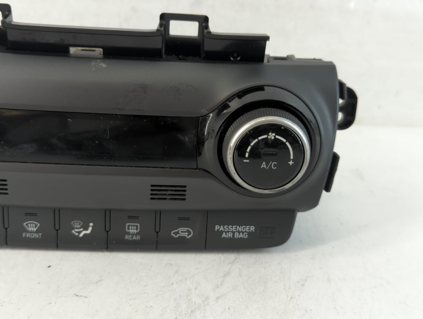 2018-2021 Hyundai Kona Climate Control Module Temperature AC/Heater Replacement P/N:C20036-7890 Fits Fits 2018 2019 2020 202