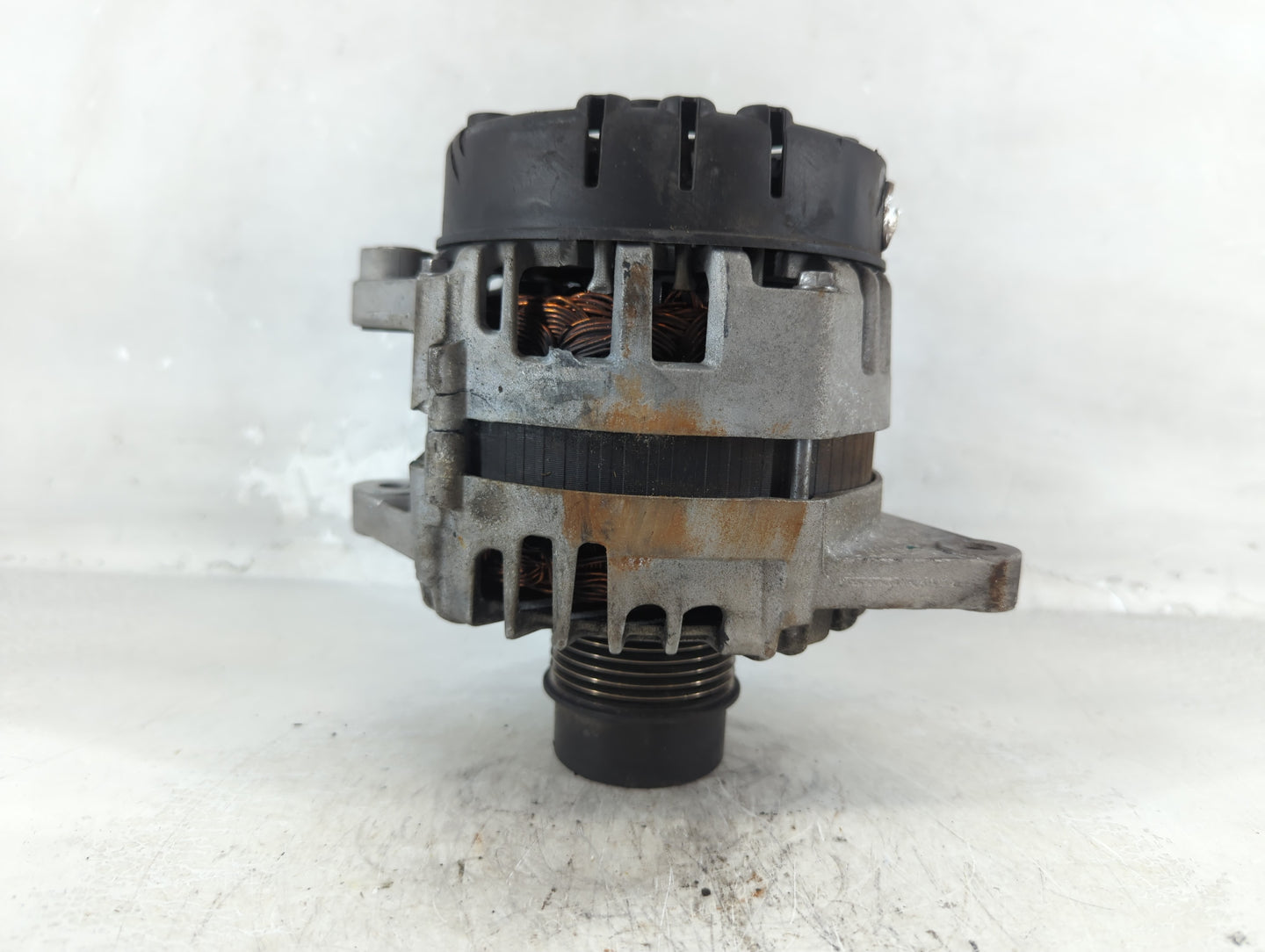 2018-2021 Hyundai Kona Alternator Replacement Generator Charging Assembly Engine OEM P/N:37300-2B960 2622503 Fits OEM Used A