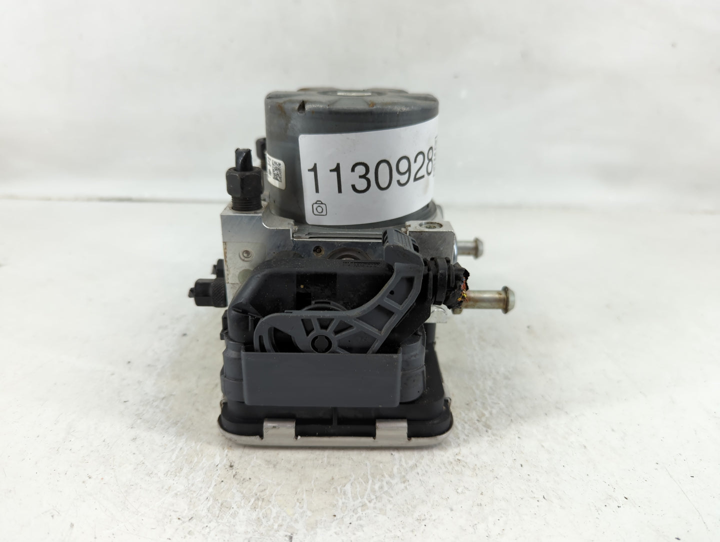 2018-2020 Hyundai Kona ABS Pump Control Module Replacement Fits Fits 2018 2019 2020 OEM Used Auto Parts - Oemusedautoparts1.