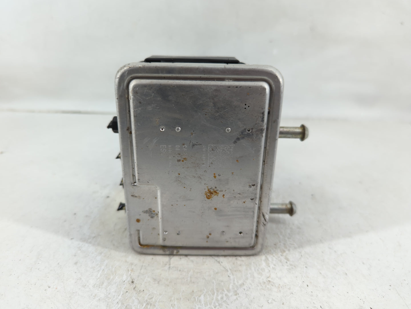 2018-2020 Hyundai Kona ABS Pump Control Module Replacement Fits Fits 2018 2019 2020 OEM Used Auto Parts - Oemusedautoparts1.