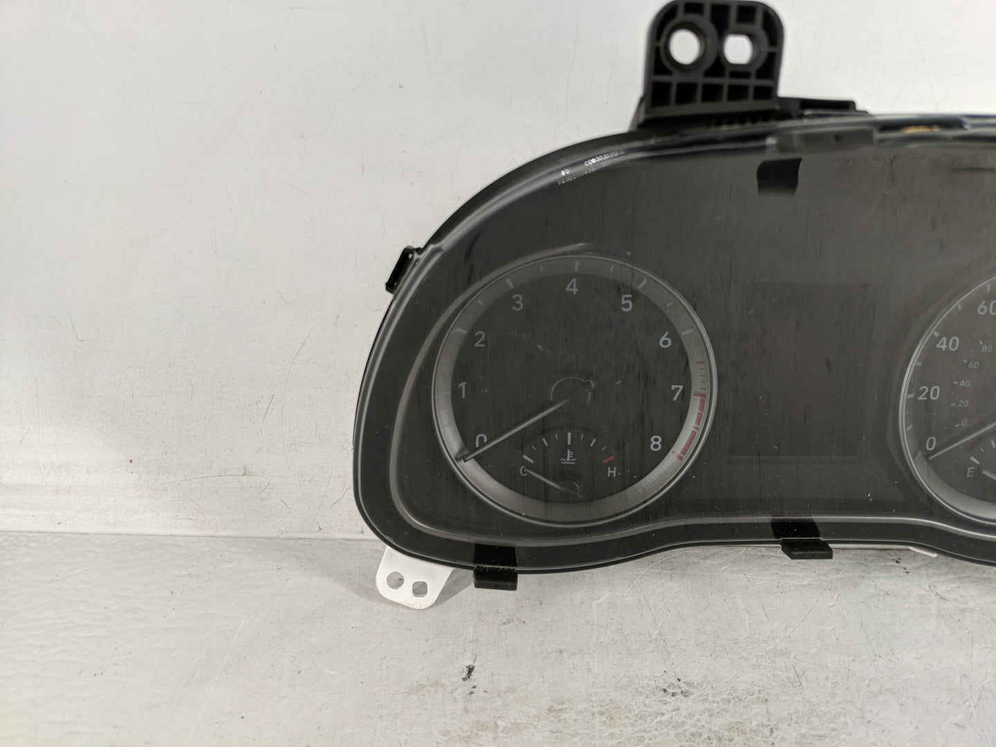 2019-2021 Hyundai Kona Instrument Cluster Speedometer Gauges P/N:94011J9370 Fits Fits 2019 2020 2021 OEM Used Auto Parts - O