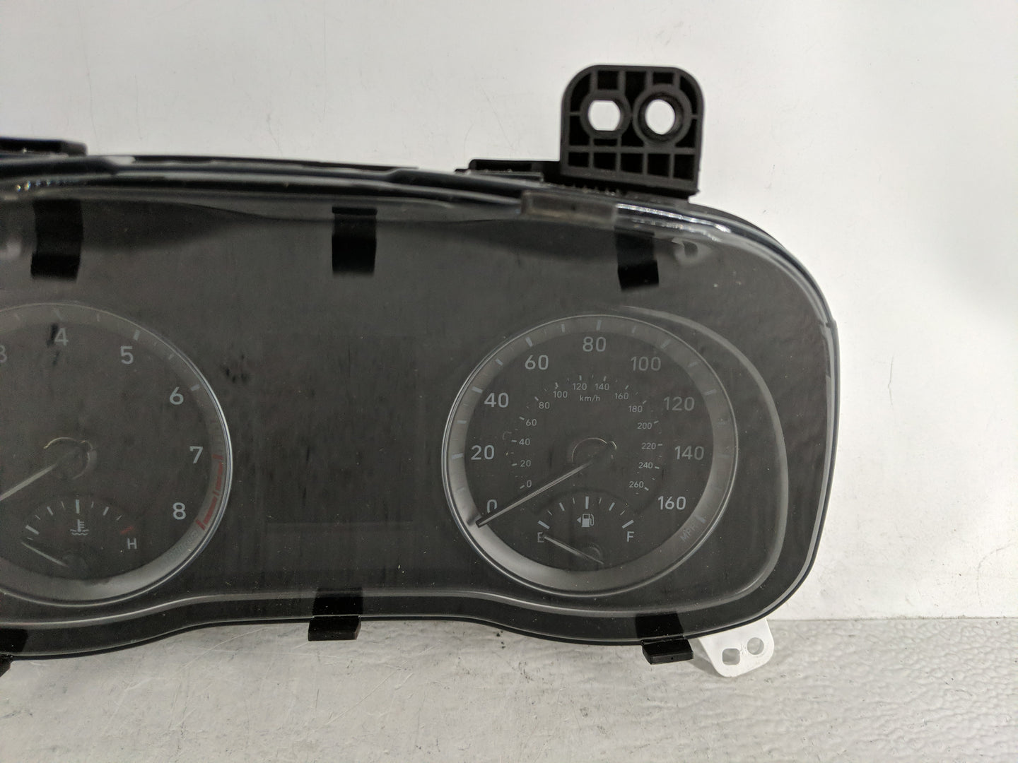 2019-2021 Hyundai Kona Instrument Cluster Speedometer Gauges P/N:94011J9370 Fits Fits 2019 2020 2021 OEM Used Auto Parts - O
