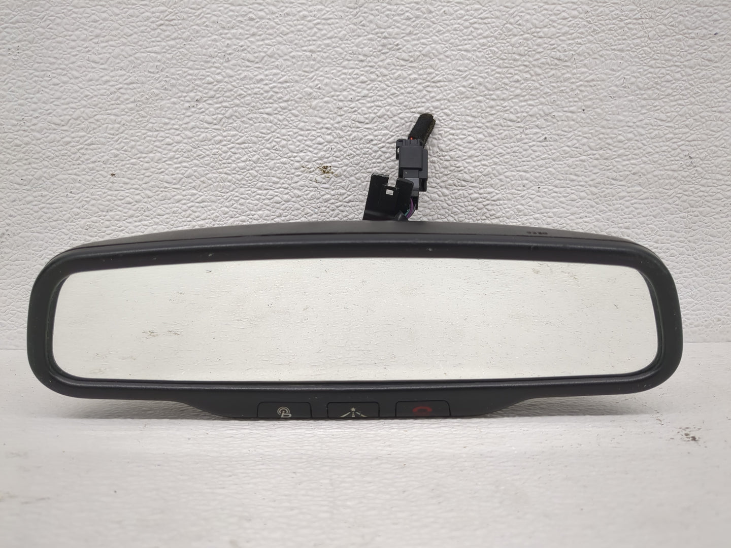 2018-2021 Hyundai Kona Interior Rear View Mirror Replacement OEM Fits OEM Used Auto Parts - Oemusedautoparts1.com