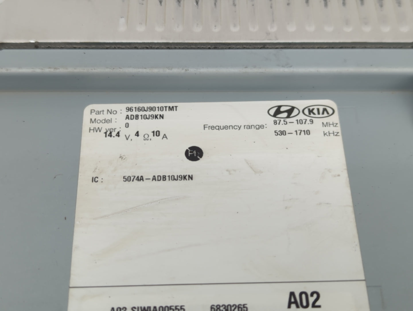 2018-2021 Hyundai Kona Radio AM FM Cd Player Receiver Replacement P/N:96160J9010TMT Fits Fits 2018 2019 2020 2021 OEM Used A