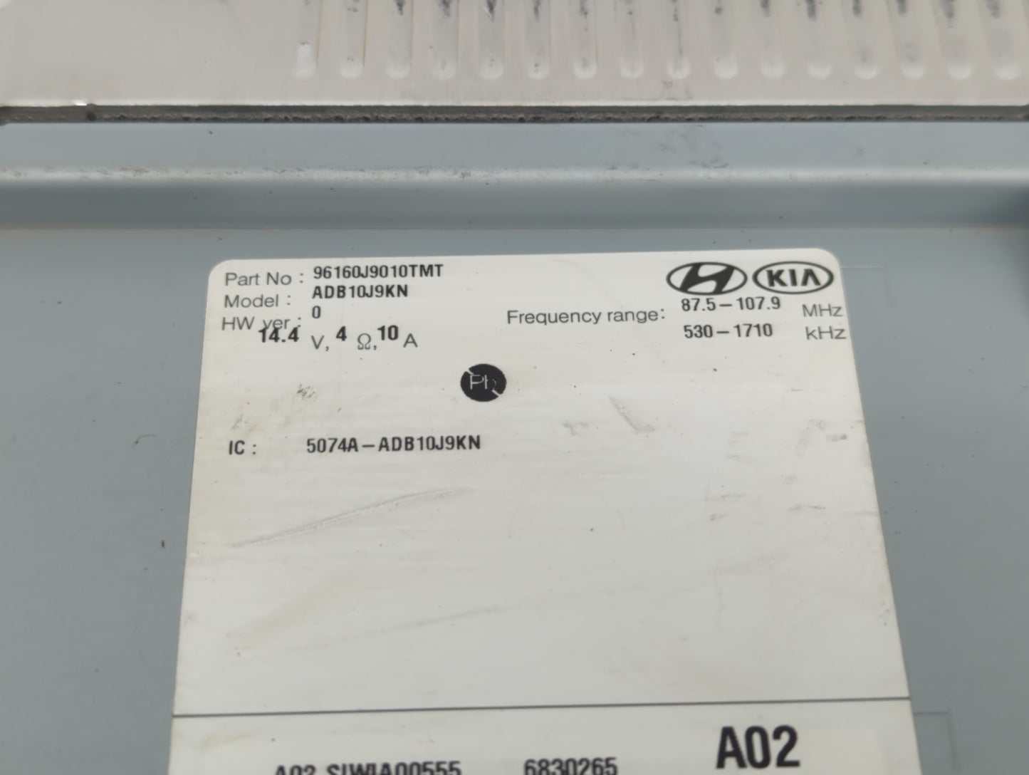 2018-2021 Hyundai Kona Radio AM FM Cd Player Receiver Replacement P/N:96160J9010TMT Fits Fits 2018 2019 2020 2021 OEM Used A