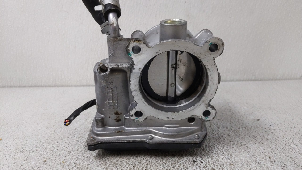 2018-2021 Hyundai Kona Throttle Body P/N:35100-2E400 35100-2E000 Fits Fits 2012 2013 2014 2015 2016 2018 2019 2020 2021 OEM 