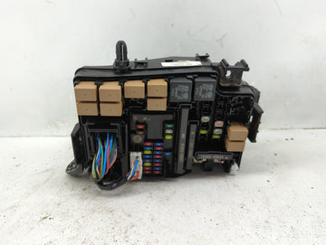 2018-2021 Hyundai Kona Fusebox Fuse Box Panel Relay Module P/N:91227-J9251 Fits Fits 2018 2019 2020 2021 OEM Used Auto Parts