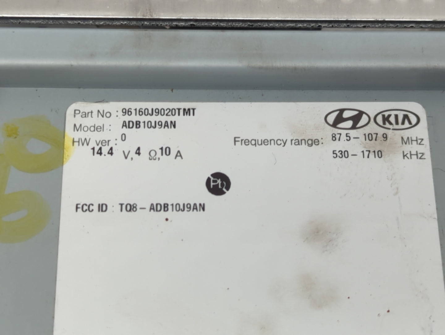 2018-2021 Hyundai Kona Radio AM FM Cd Player Receiver Replacement P/N:96160J9020TMT Fits Fits 2018 2019 2020 2021 OEM Used A