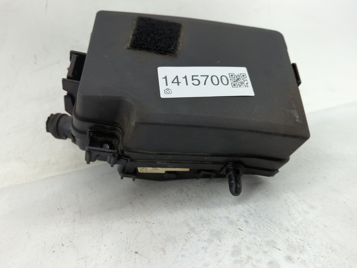 2018-2021 Hyundai Kona Fusebox Fuse Box Panel Relay Module P/N:91229 J9511 Fits Fits 2018 2019 2020 2021 OEM Used Auto Parts
