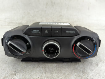 compare product 2018-2021 Hyundai Kona Climate Control Module Temperature AC/Heater Replacement P/N:97250-J9060 C20036-8060 Fits OEM Used Auto Parts