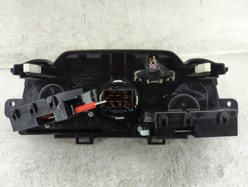 2018-2021 Hyundai Kona Climate Control Module Temperature AC/Heater Replacement P/N:97250-J9060 C20036-8060 Fits OEM Used Auto Parts