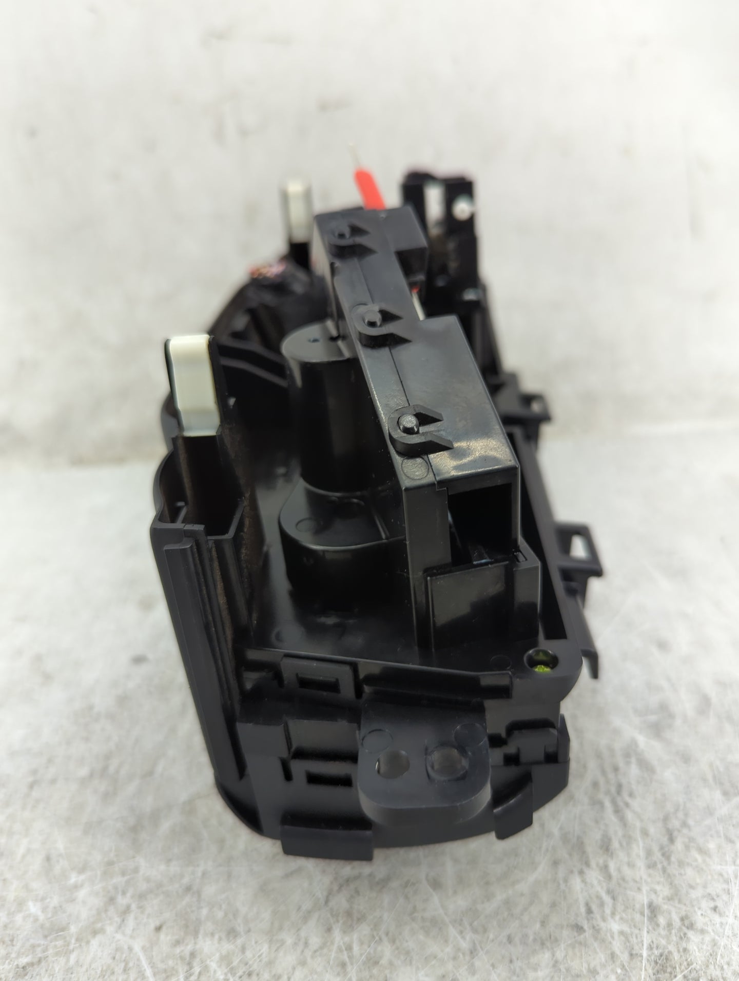 2018-2021 Hyundai Kona Climate Control Module Temperature AC/Heater Replacement P/N:97250-J9060 C20036-8060 Fits OEM Used Au