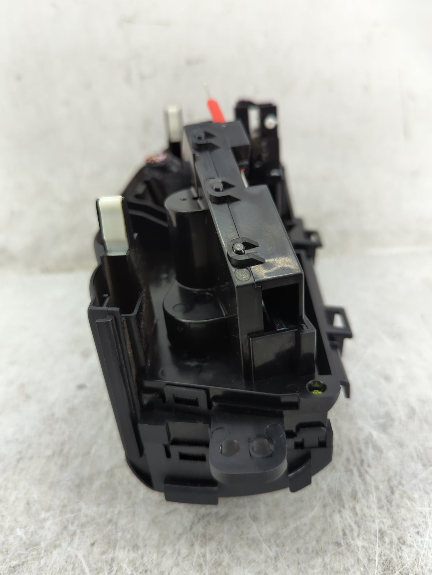 2018-2021 Hyundai Kona Climate Control Module Temperature AC/Heater Replacement P/N:97250-J9060 C20036-8060 Fits OEM Used Au