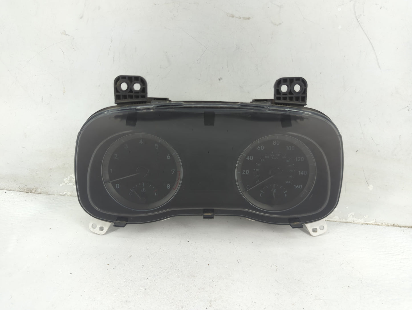 2019-2021 Hyundai Kona Instrument Cluster Speedometer Gauges P/N:94011J9360 Fits Fits 2019 2020 2021 OEM Used Auto Parts - O