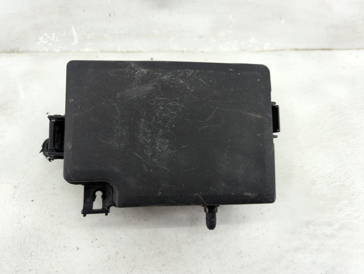 2018-2021 Hyundai Kona Fusebox Fuse Box Panel Relay Module P/N:18980-09625 18980-09636, 39160-37110 Fits Fits 2018 2019 2020