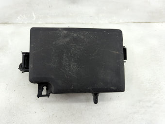 compare product 2018-2021 Hyundai Kona Fusebox Fuse Box Panel Relay Module P/N:18980-09625 18980-09636, 39160-37110 Fits Fits 2018 2019 2020 2021 OEM Used Auto Parts