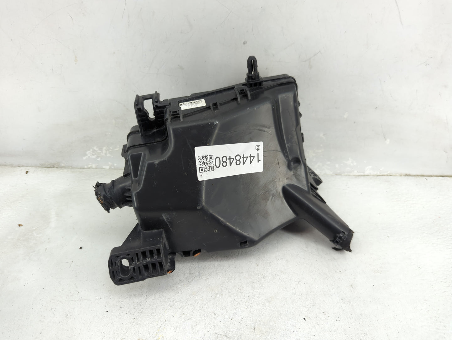 2018-2021 Hyundai Kona Fusebox Fuse Box Panel Relay Module P/N:18980-09625 18980-09636, 39160-37110 Fits Fits 2018 2019 2020