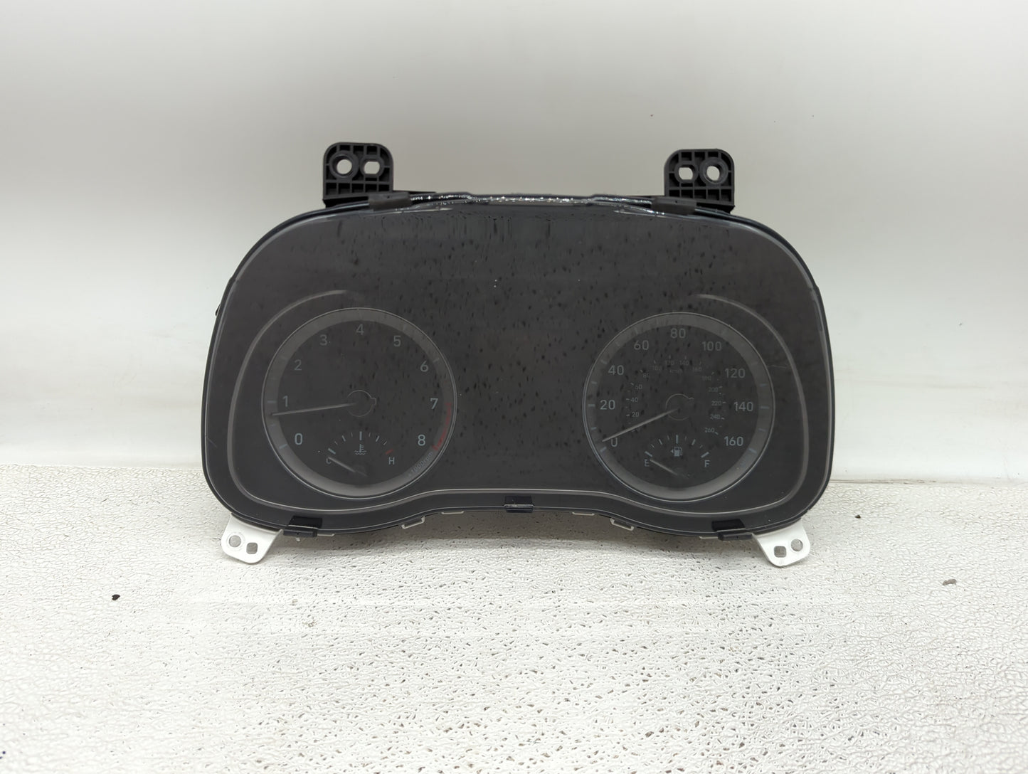 2019-2021 Hyundai Kona Instrument Cluster Speedometer Gauges P/N:94011J9370 Miles: Fits Fits 2019 2020 2021 OEM Used Auto Pa