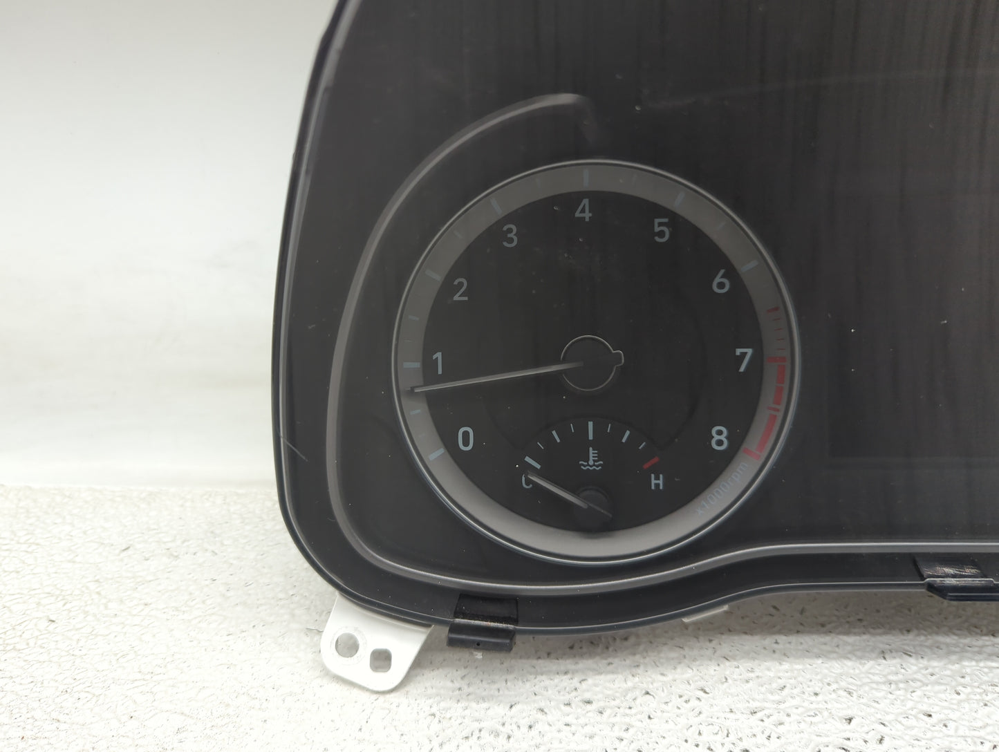 2019-2021 Hyundai Kona Instrument Cluster Speedometer Gauges P/N:94011J9370 Miles: Fits Fits 2019 2020 2021 OEM Used Auto Pa