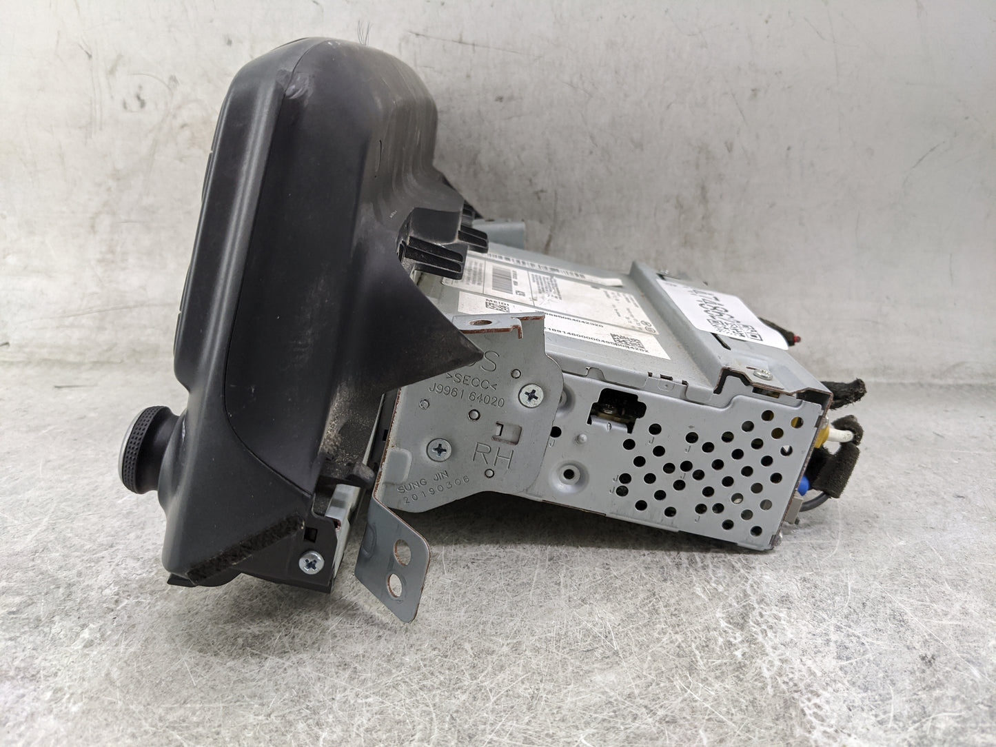 2019-2021 Hyundai Kona Radio AM FM Cd Player Receiver Replacement P/N:96160-J9160TMT ADC40J9AN Fits Fits 2019 2020 2021 OEM 