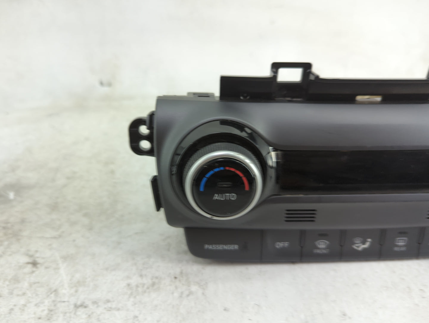 2018-2021 Hyundai Kona Climate Control Module Temperature AC/Heater Replacement P/N:C20036-7890 190221A038121041 Fits OEM Us
