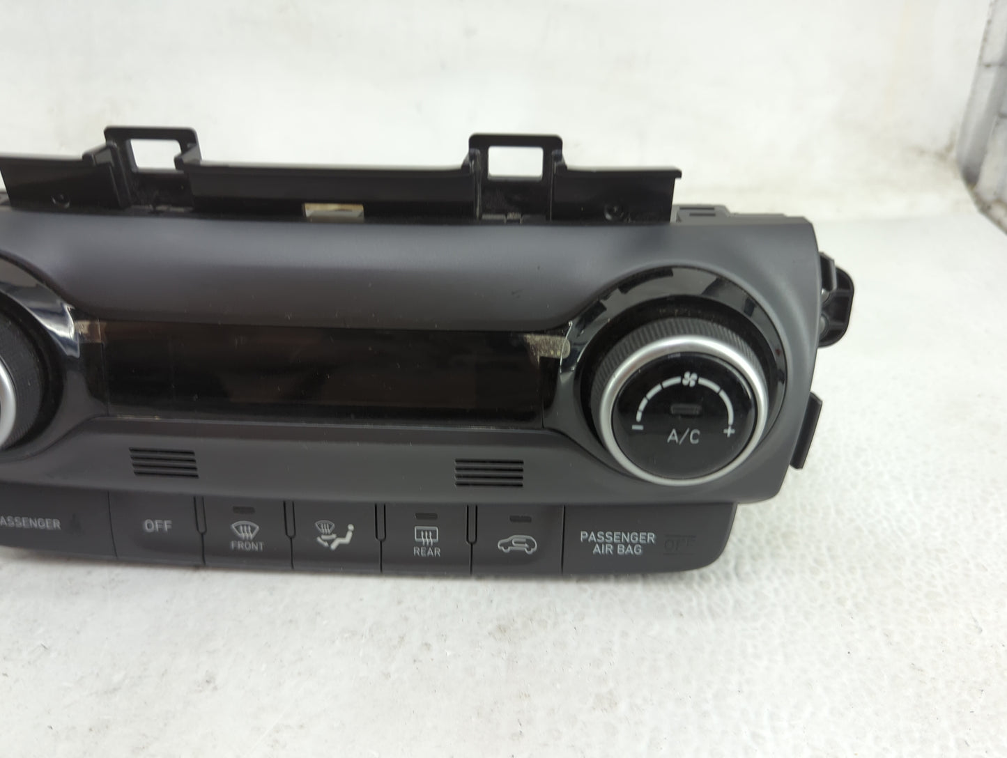 2018-2021 Hyundai Kona Climate Control Module Temperature AC/Heater Replacement P/N:C20036-7890 190221A038121041 Fits OEM Us