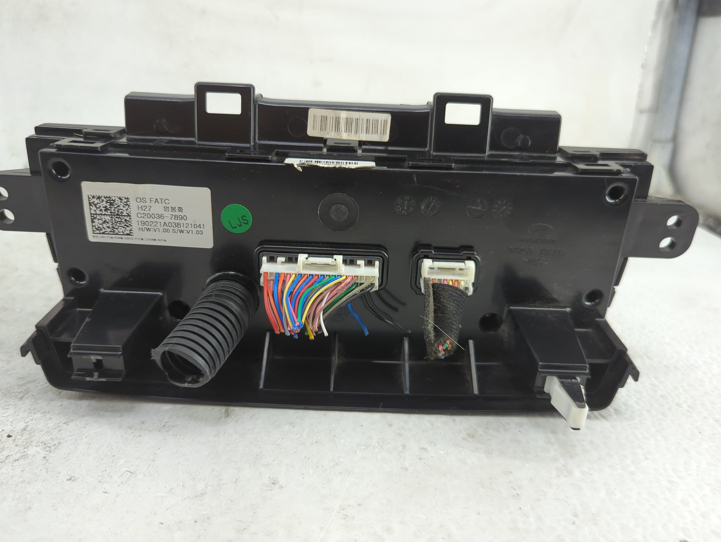 2018-2021 Hyundai Kona Climate Control Module Temperature AC/Heater Replacement P/N:C20036-7890 190221A038121041 Fits OEM Us