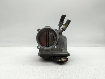 2018-2019 Hyundai Kona Throttle Body P/N:35100-2E400 35100-2E000 Fits Fits 2012 2013 2014 2015 2016 2018 2019 OEM Used Auto 