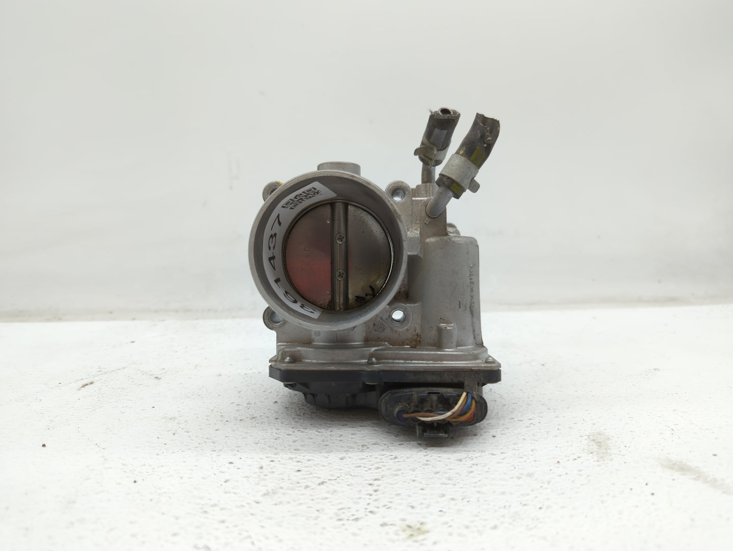 2018-2019 Hyundai Kona Throttle Body P/N:35100-2E400 35100-2E000 Fits Fits 2012 2013 2014 2015 2016 2018 2019 OEM Used Auto 